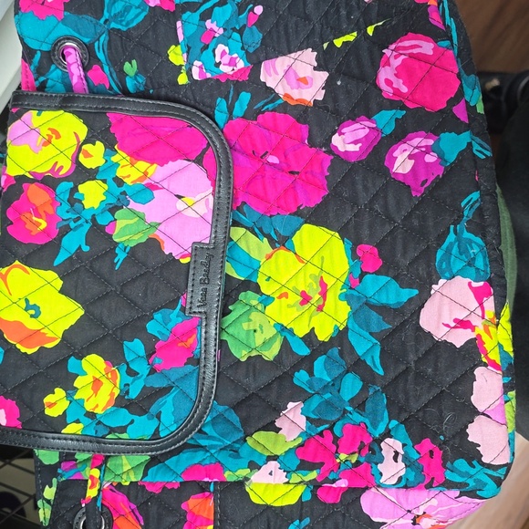 Vera Bradley small back pack - Picture 10 of 10